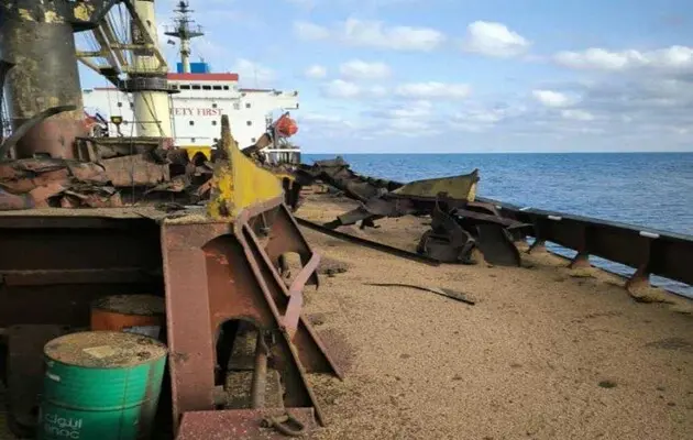 Ракета, запущена з Росії, потрапила в корабель у Чорному морі, що транспортував пшеницю до Єгипту.